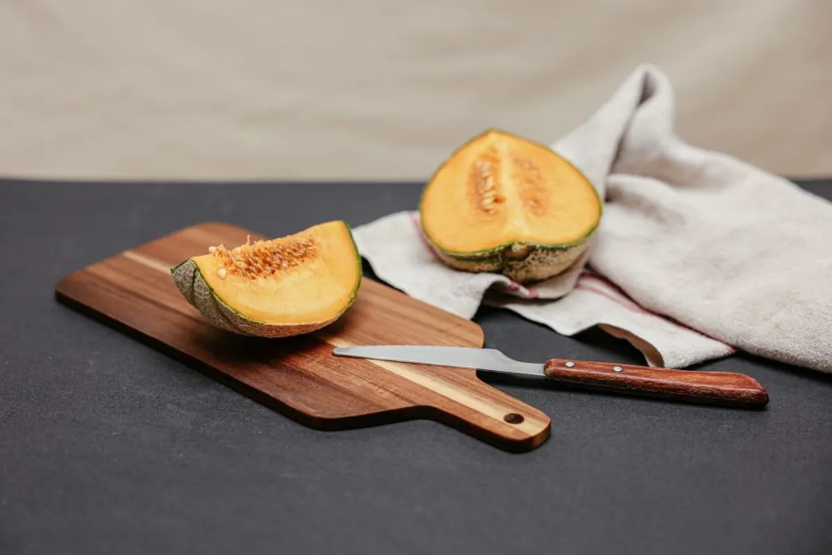 fresh cantaloupe